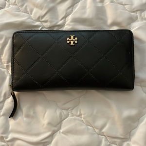 Tory Burch wallet